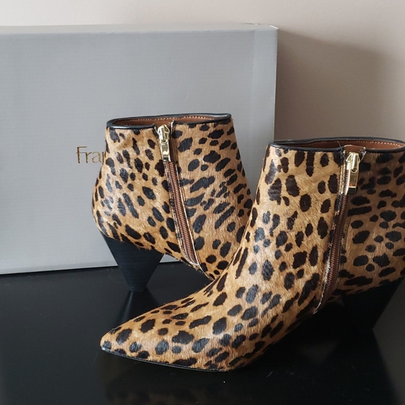 Franco Sarto, Delighted Bootie - Picture 4 of 7